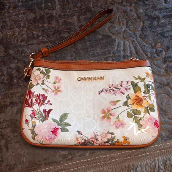 Calvin Klein Women's Vanilla CK Logo With Floral Print Wristlet Handbag Bag - Picture 1 of 4